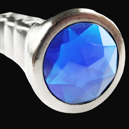 Guild Arms Blue Scottish Dirk Dagger close up of metal pommel with faceted blue gem and textured handle