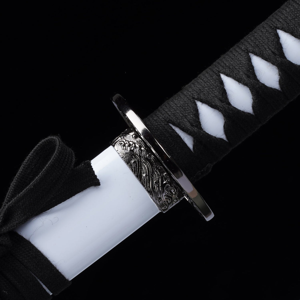 White Dragon 3-Piece Samurai Sword Set | SA124WT-DG