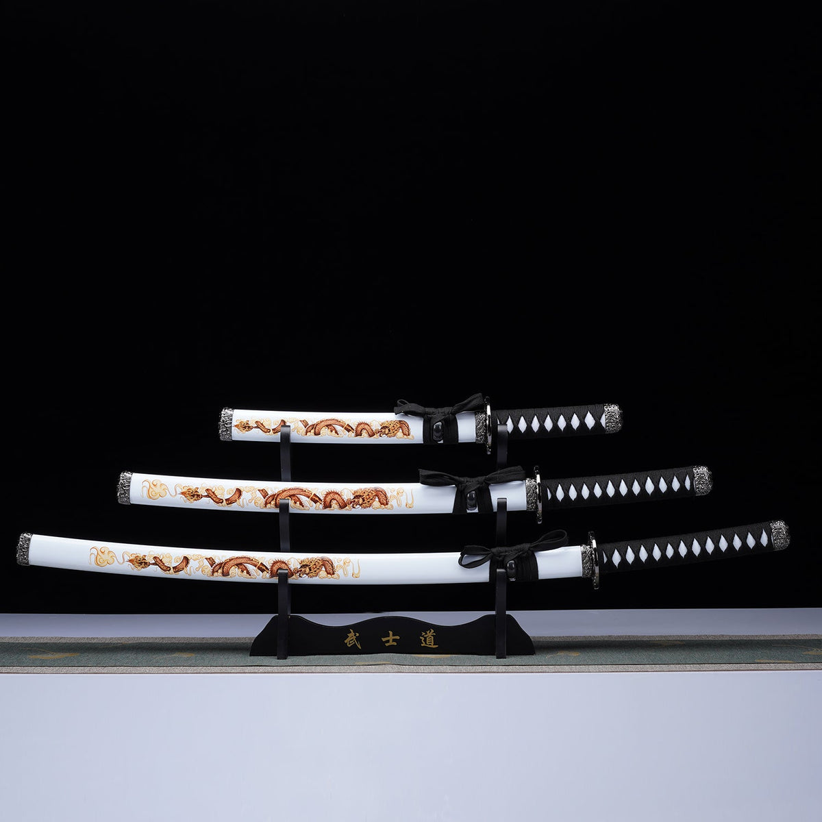 White Dragon 3-Piece Samurai Sword Set | SA124WT-DG