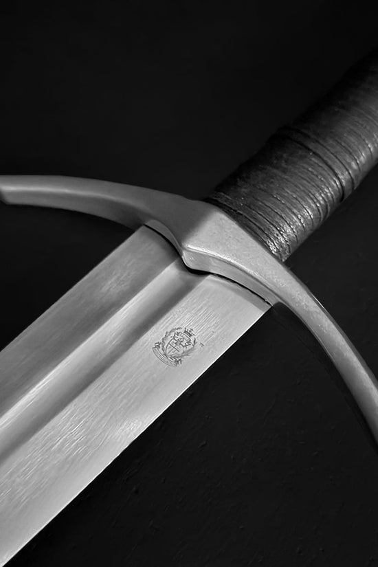 Knight's Collection SSM017 hand-forged medieval bastard sword