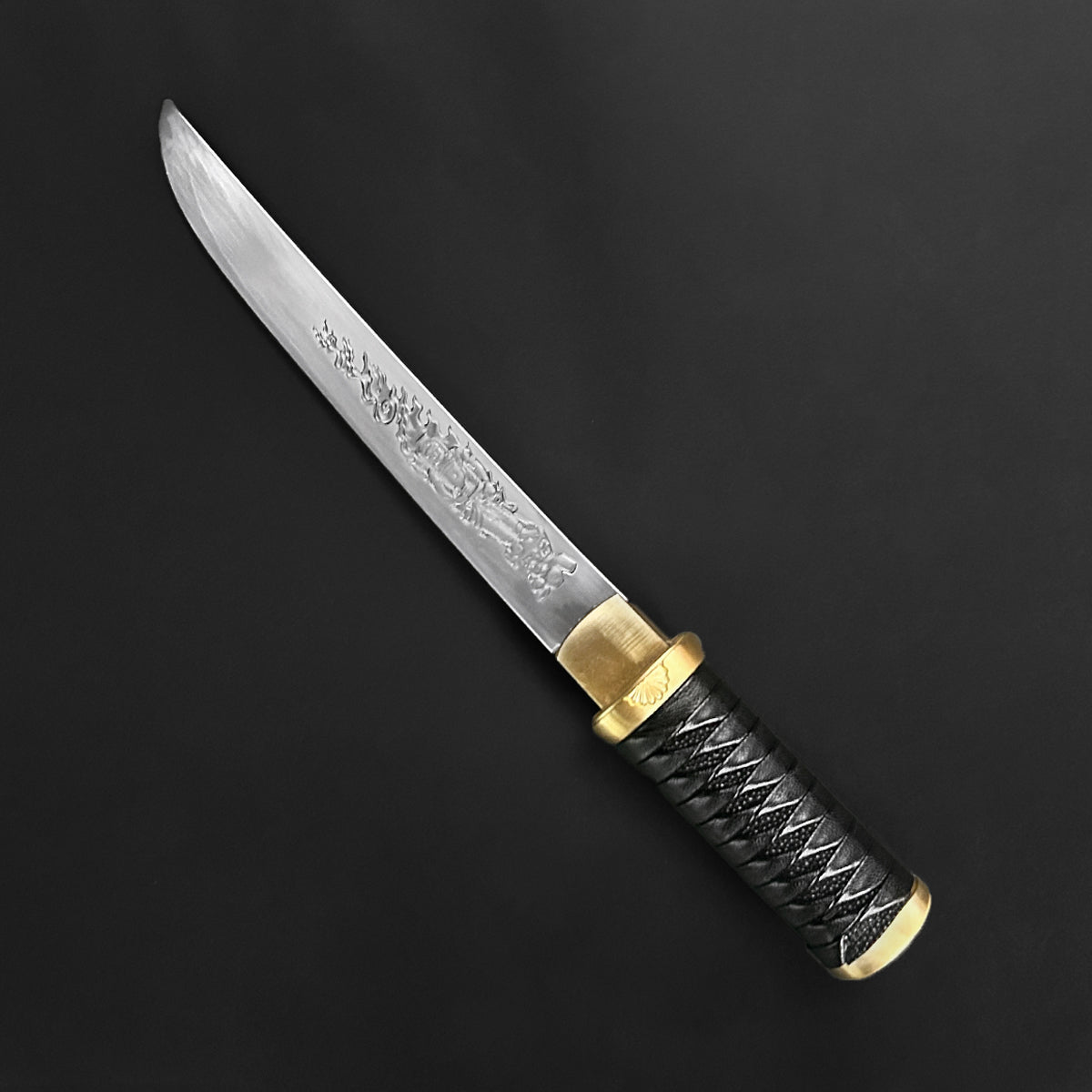 13.75" Hand forged tanto w/ burgundy wood scabbard.