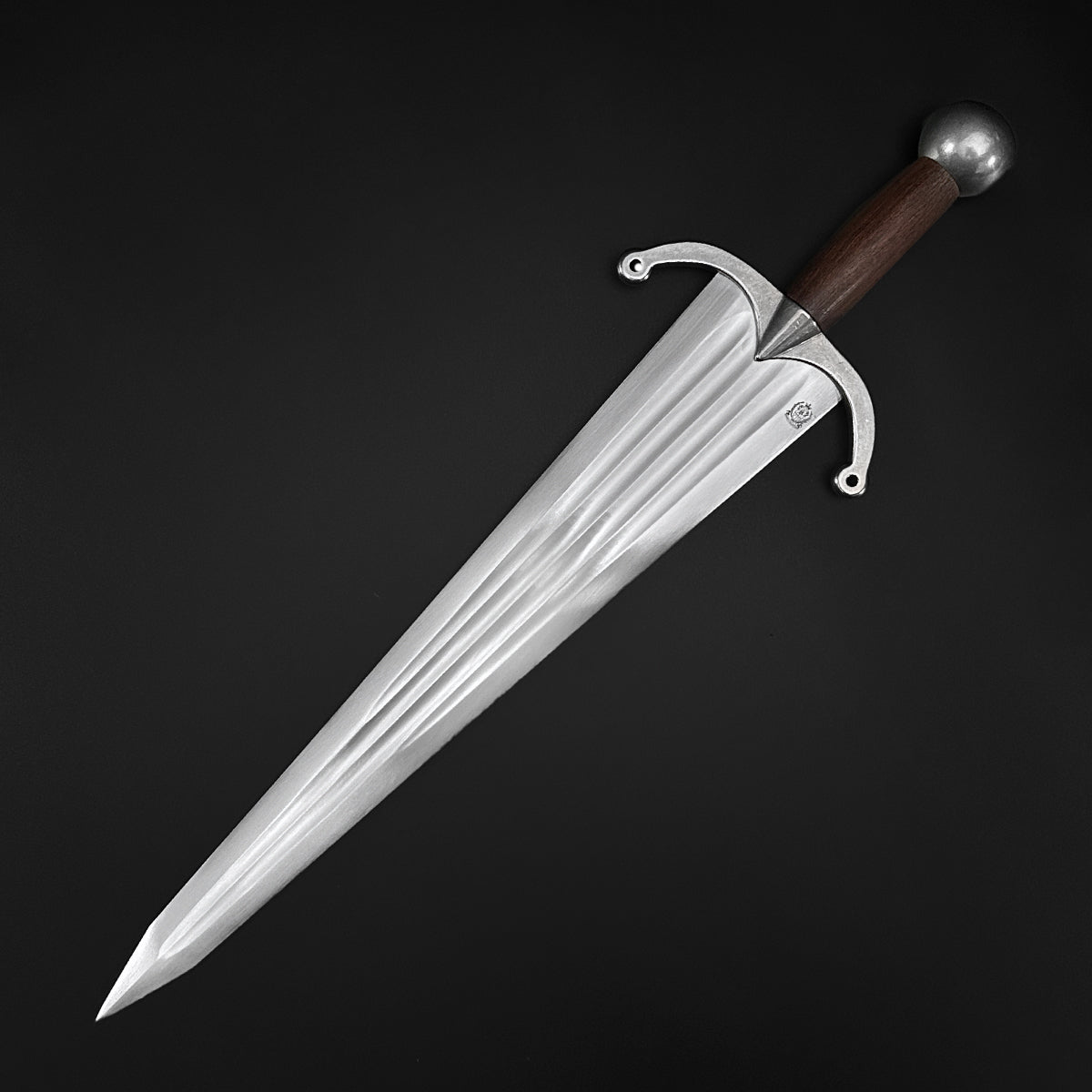 Knight's Collection Hand-Forged Medieval Cinquedea Dagger