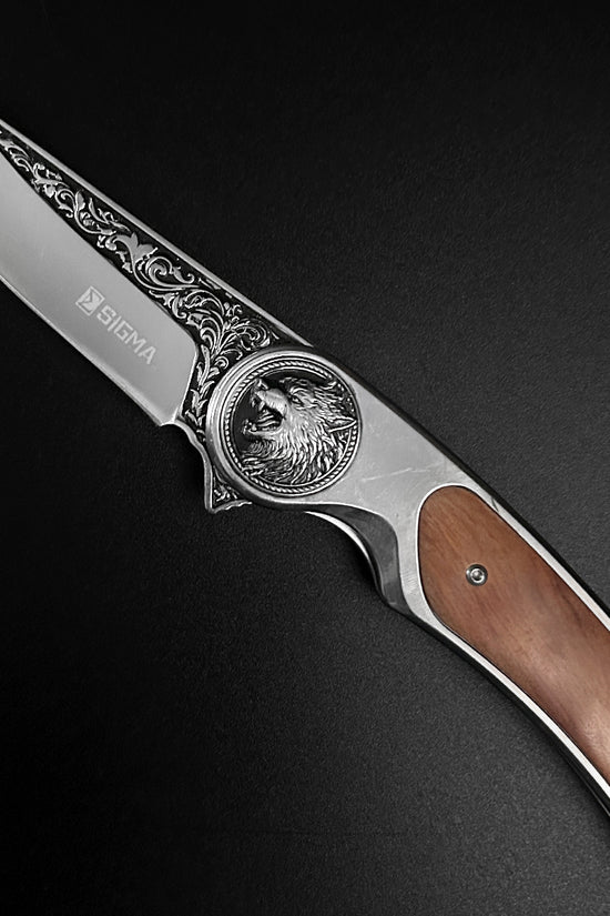 Sigma Folding Knife - Wolf Wood Handle