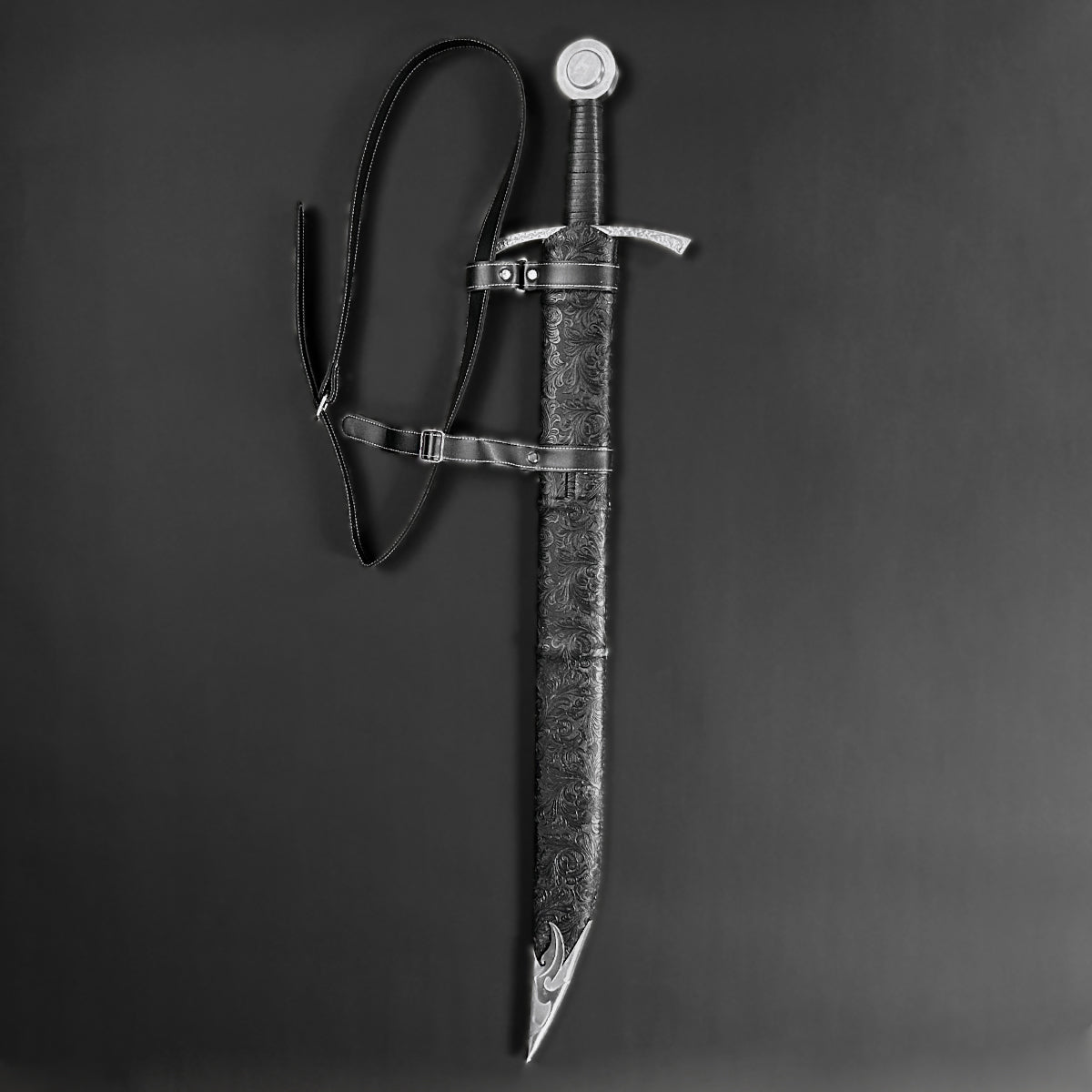 Knight's Collection - Hand-Forged Medieval Falchion Sword