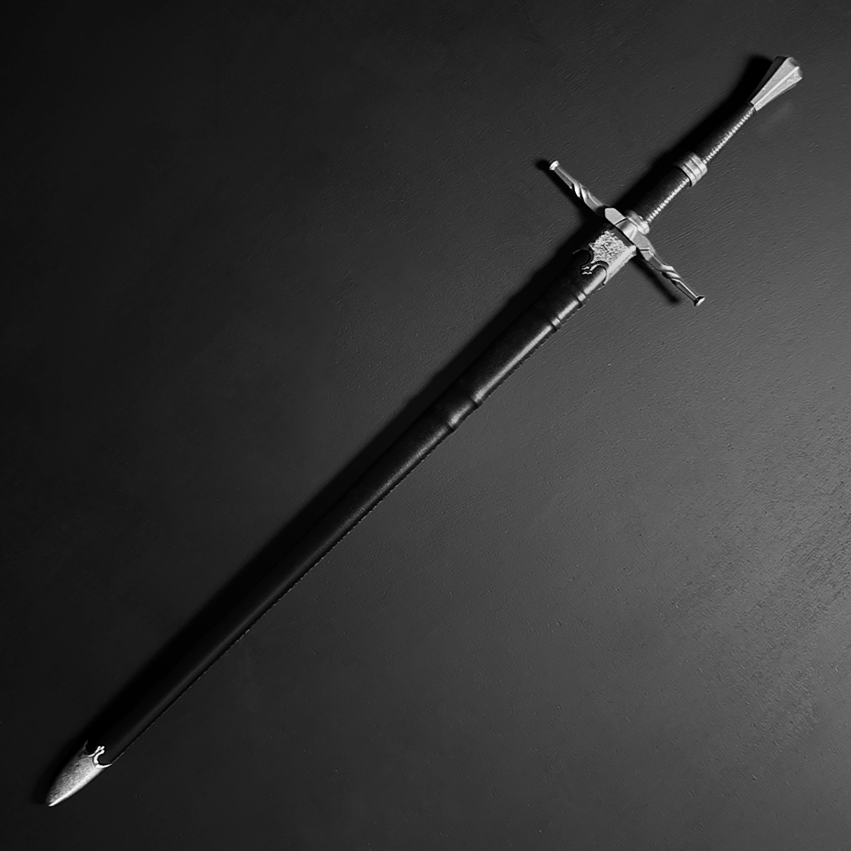 Knight's Collection Elite - 47" Hand-Forged Medieval Sword
