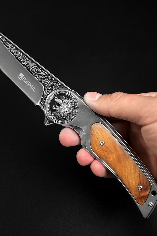 Sigma Folding Knife - Wolf Wood Handle