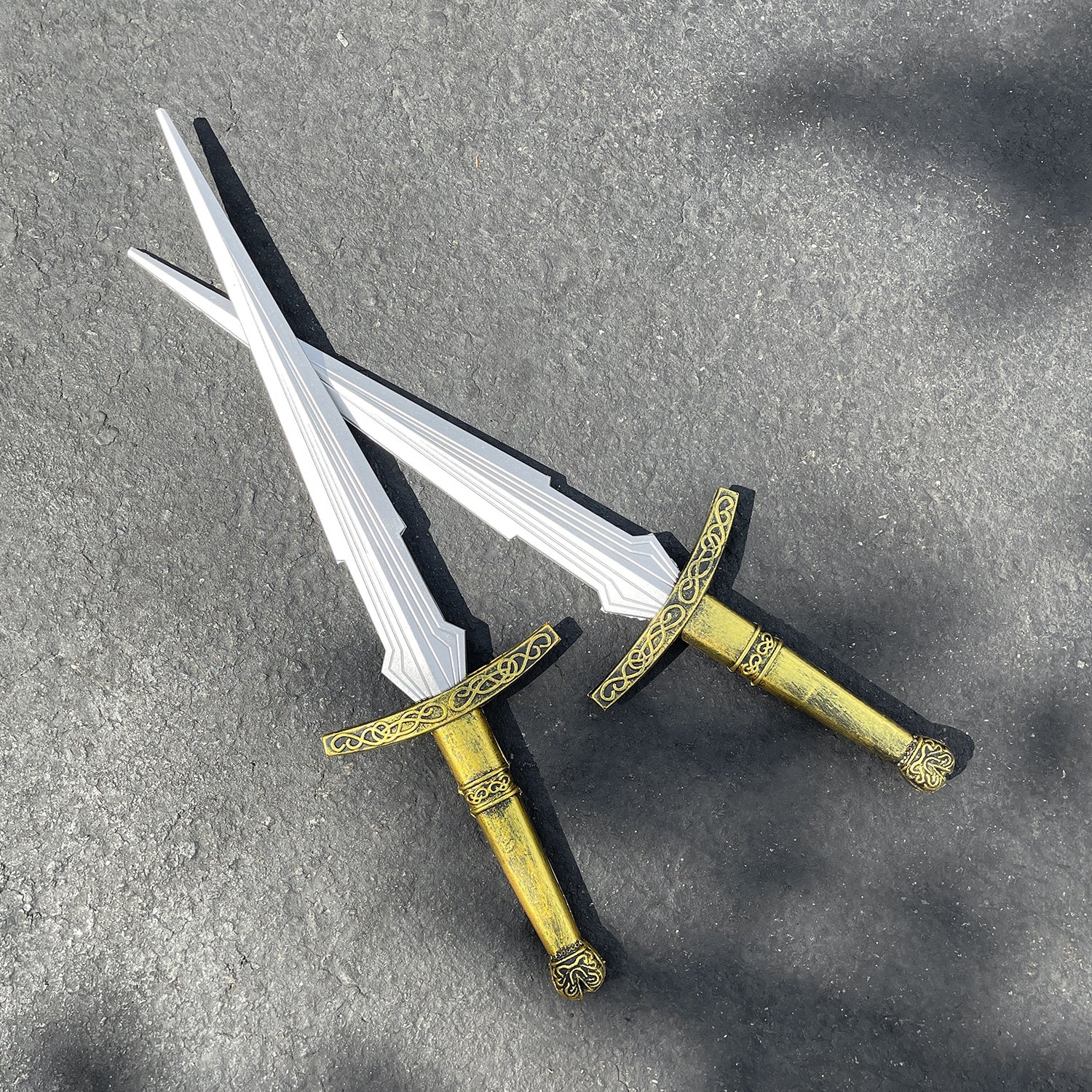 18" Foam Dagger