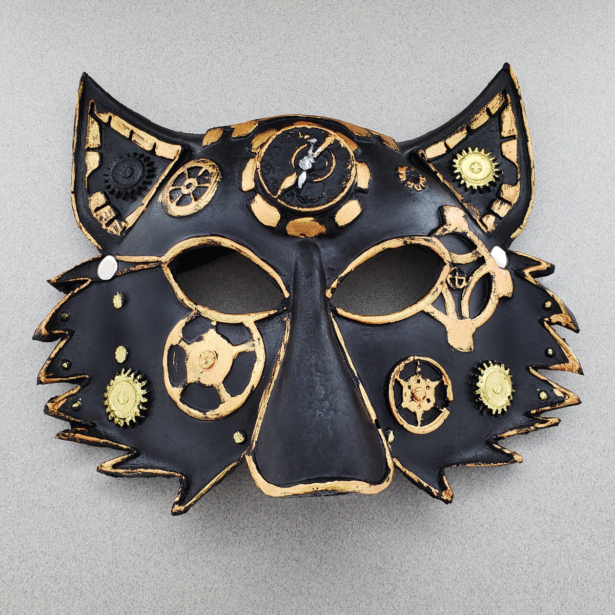 Steampunk wolf mask with gold gears
