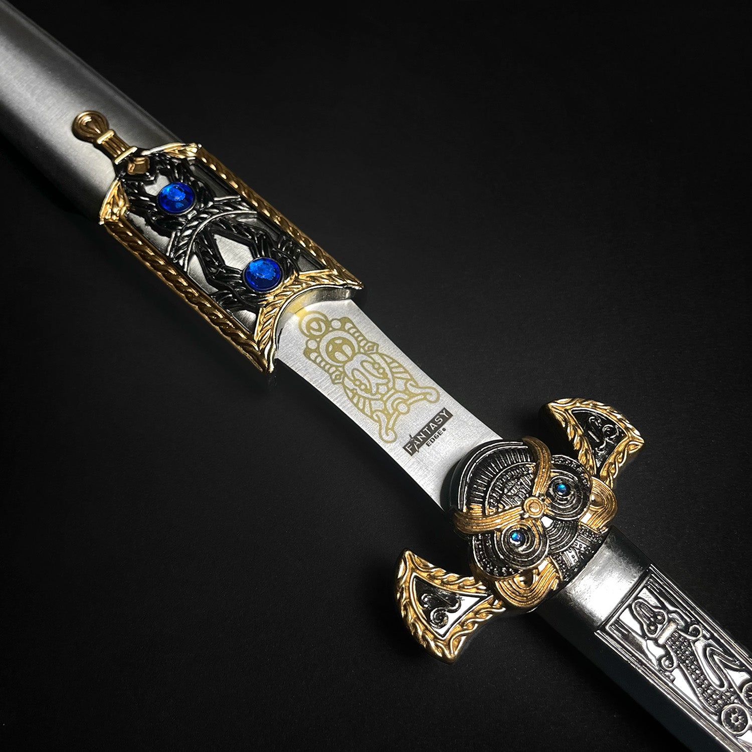 14" Roman Dagger Blue and Gold Details