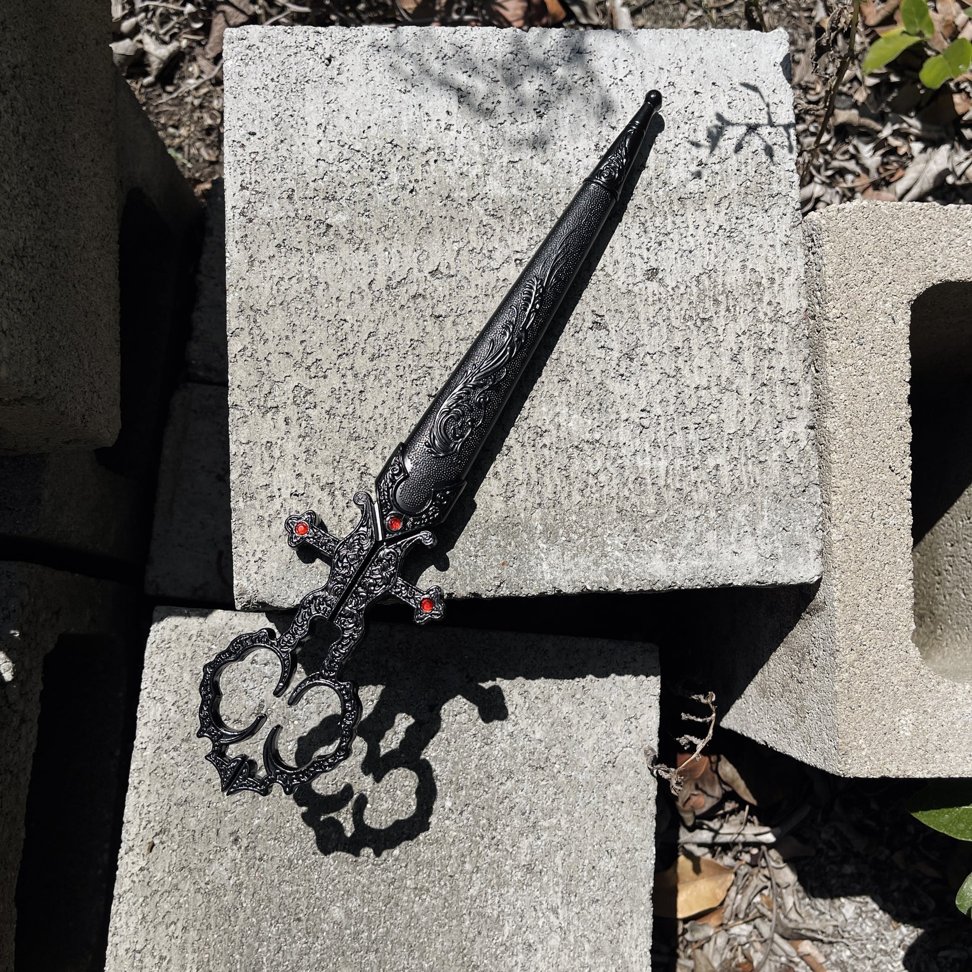 10 1/4" Black Bodice Scissors Dagger