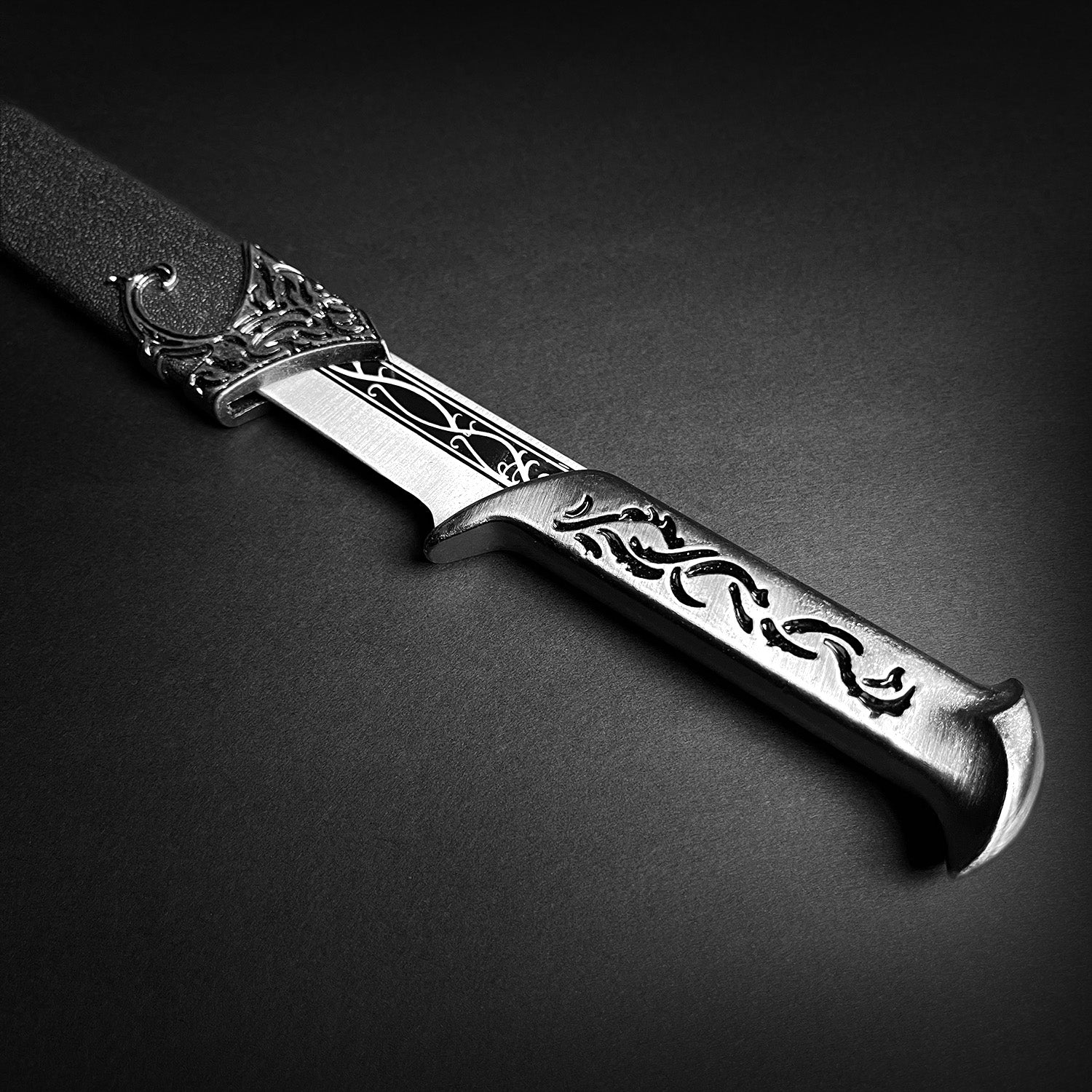 11" Fantasy Dagger