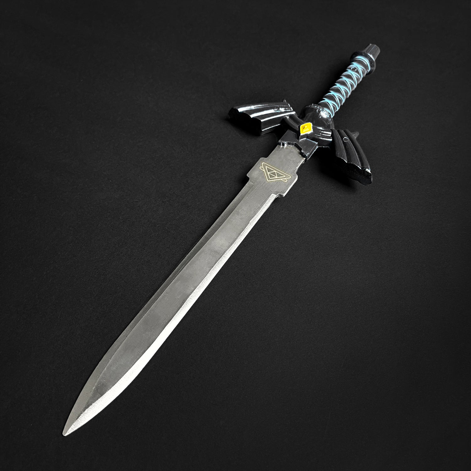 11" Black Fantasy Dagger