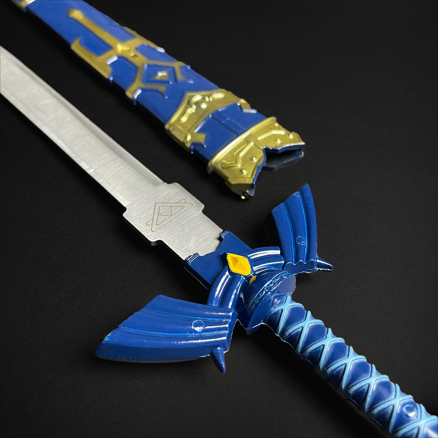 11" Blue Fantasy Dagger