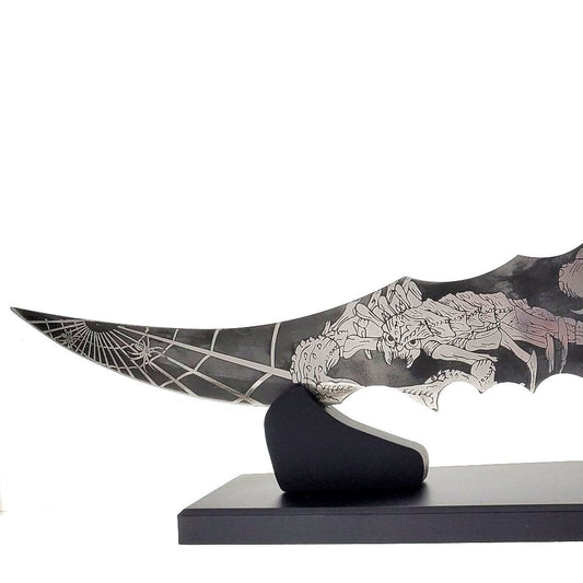 Fantasy Edge Scorpion Dagger - 21 1/4" Fantasy Scorpion Dagger with Stand