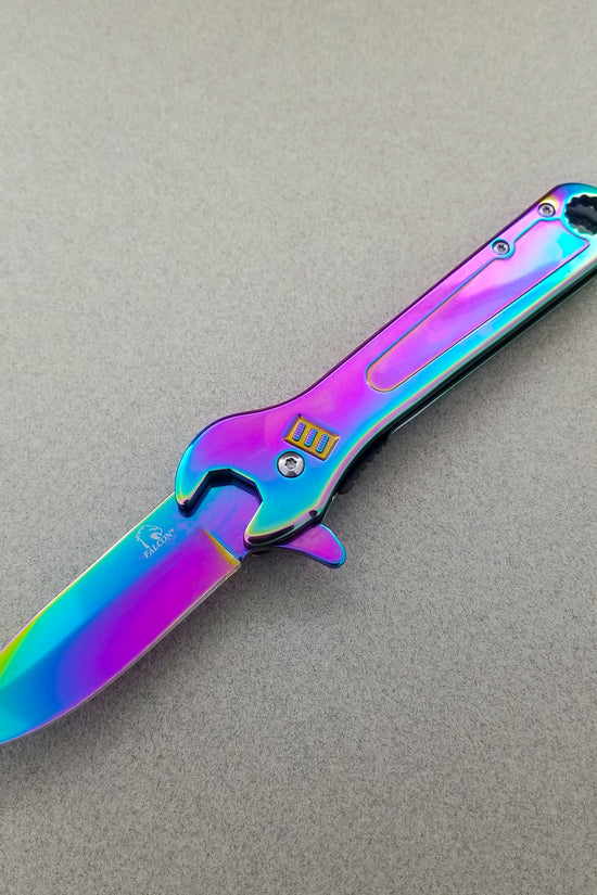 Falcon Multitool - Knife in Pocket for Everyday Use