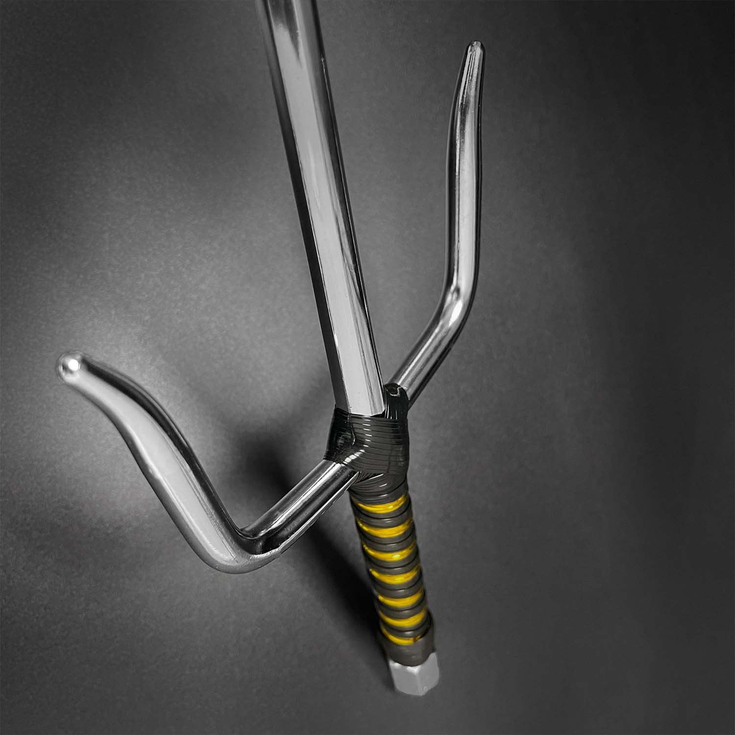 18" Chrome Sai