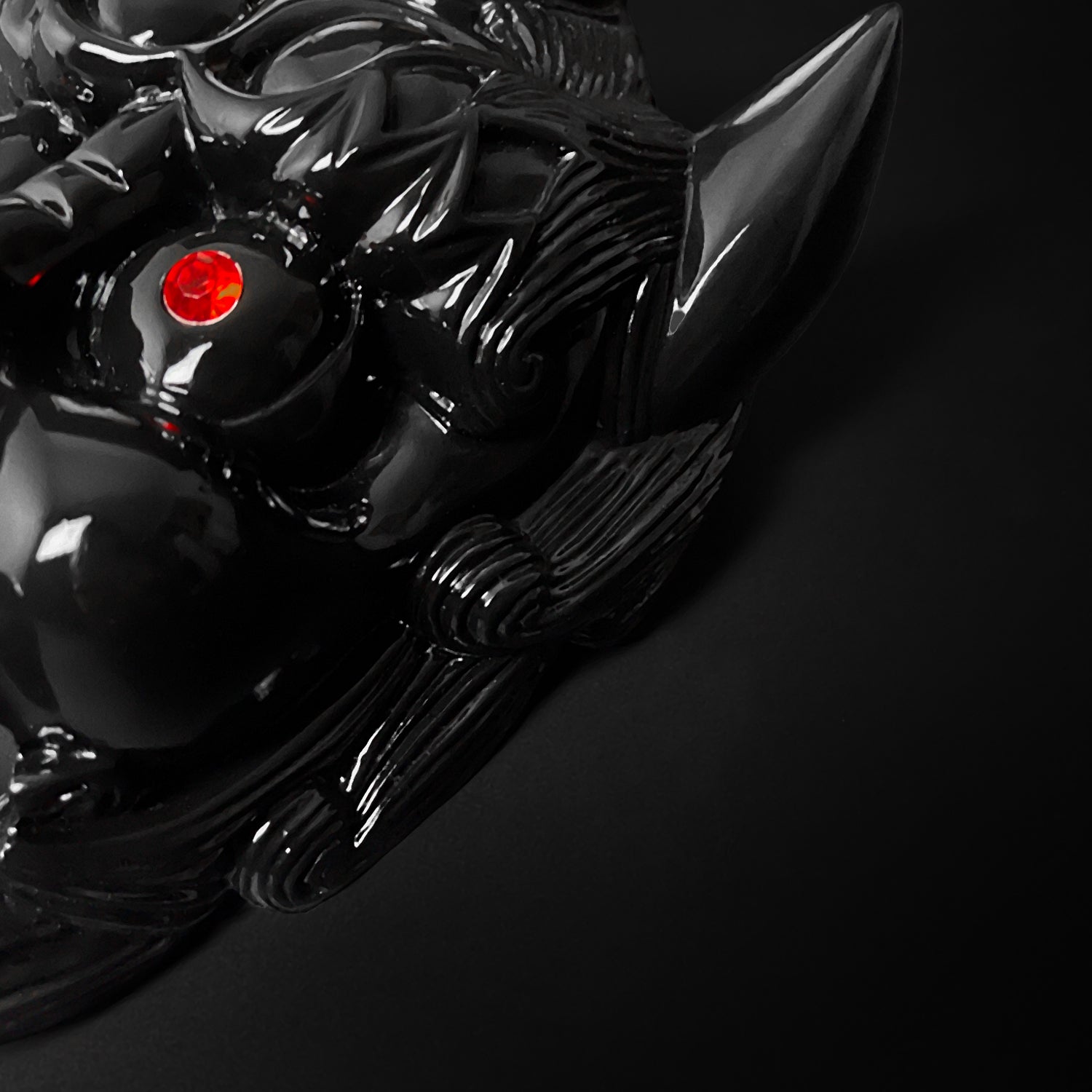 9"X6 1/2" Demon Face Sai Holder