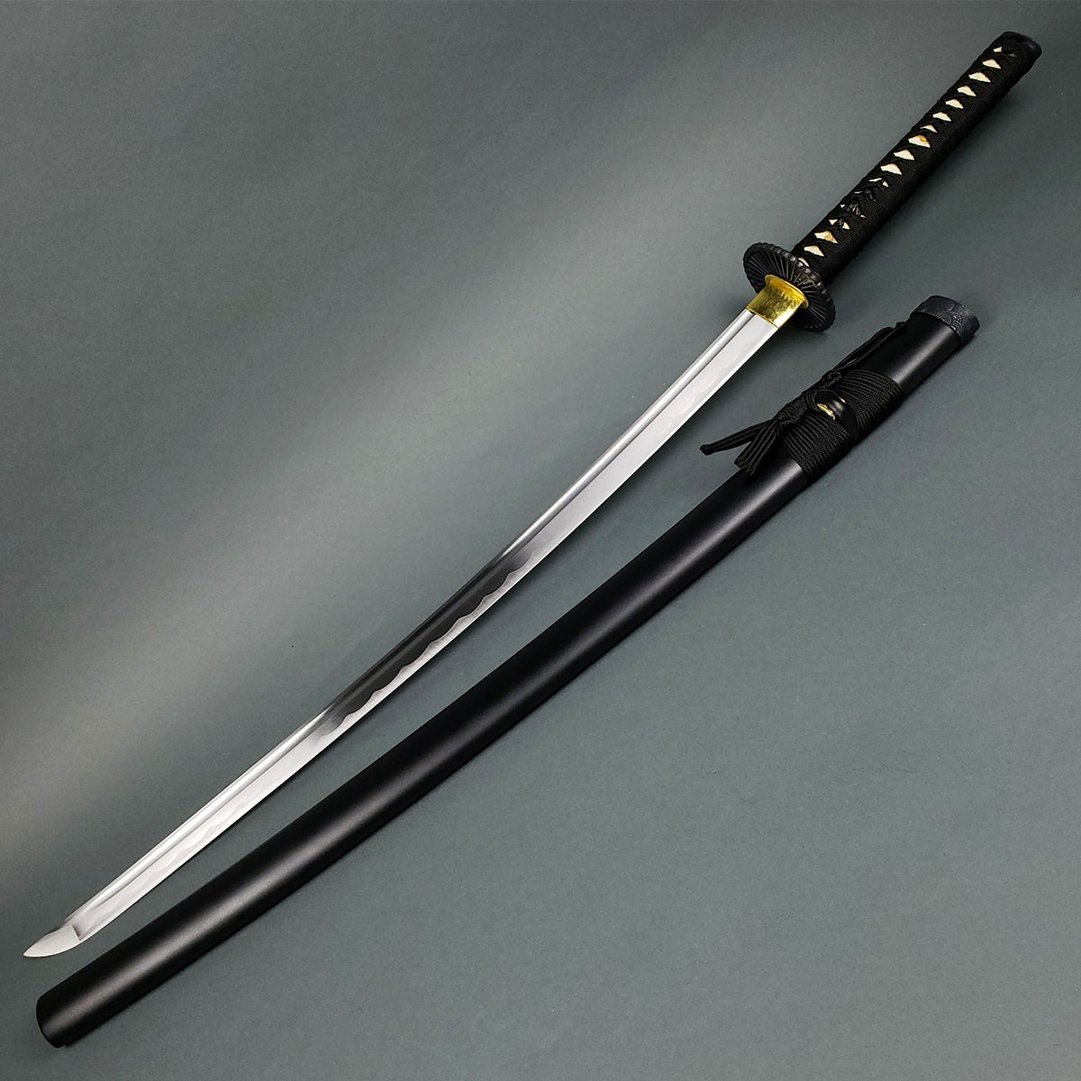 Musha Cakraratna (Wheel Jewel) Katana