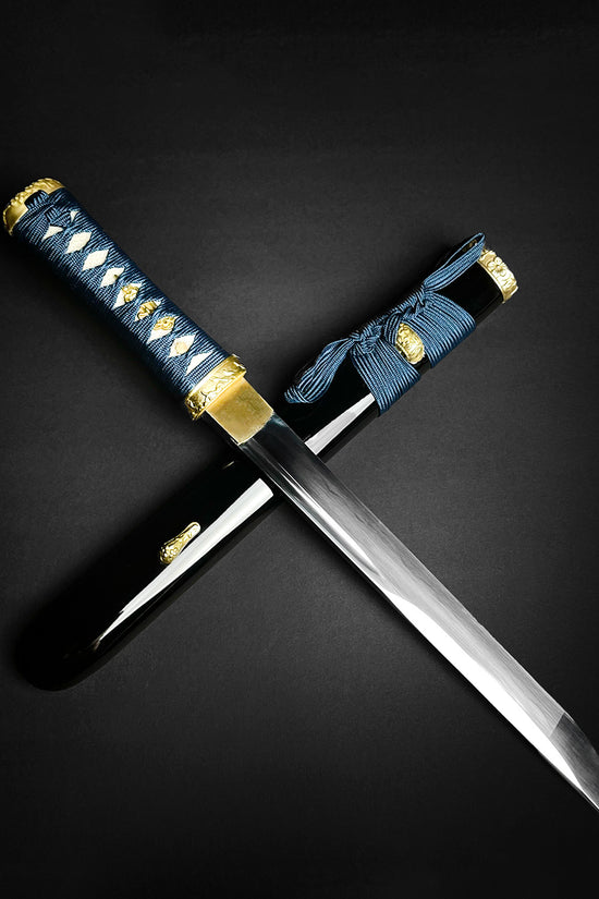 Asuka Black Tanto