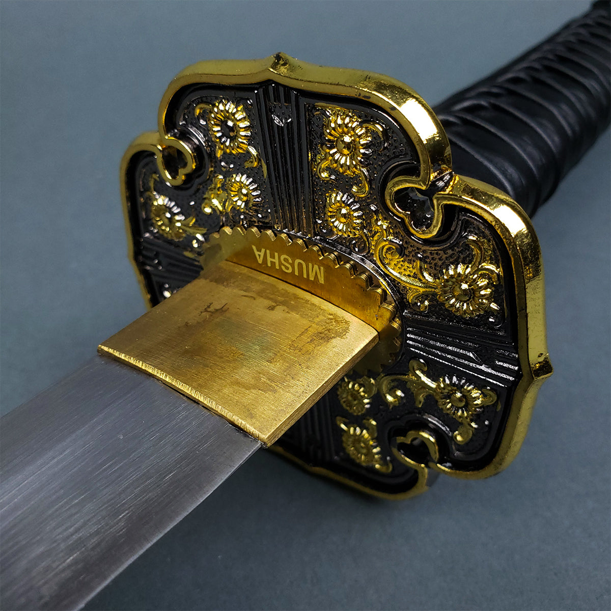 Musha Ceremonial Jintachi Katana (Black)