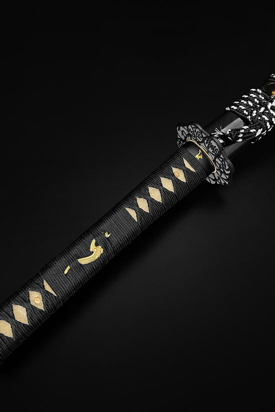 Black and gold Japanese katana- Guild Arms.