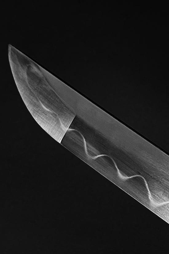 Japanese katana blade hamon pattern- Guild Arms.