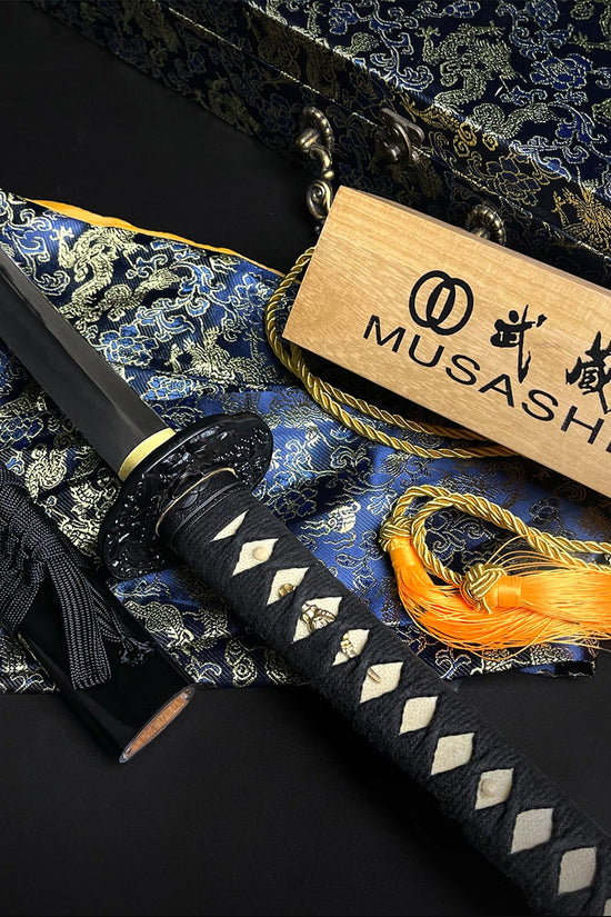 Musashi Swords Musashi Gold Collection: “Yamata no Orochi” Katana