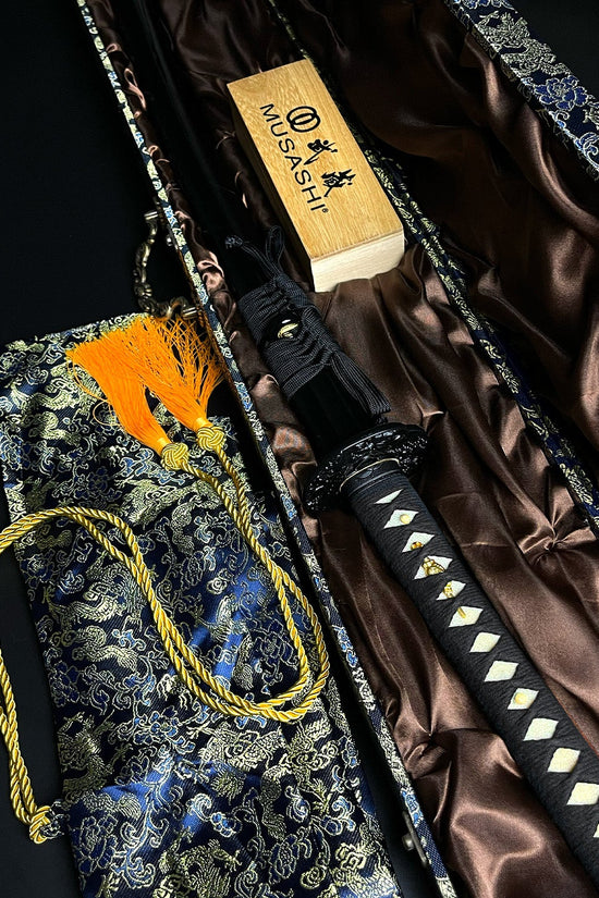 Musashi Swords Musashi Gold Collection: “Yamata no Orochi” Katana