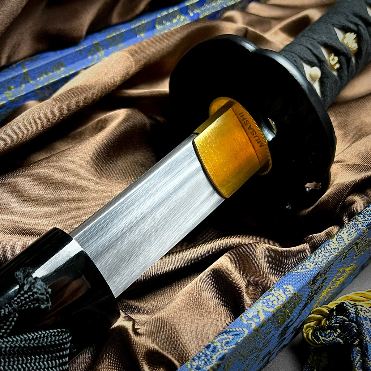 Musashi Swords Musashi Gold Collection: “Yamata no Orochi” Katana