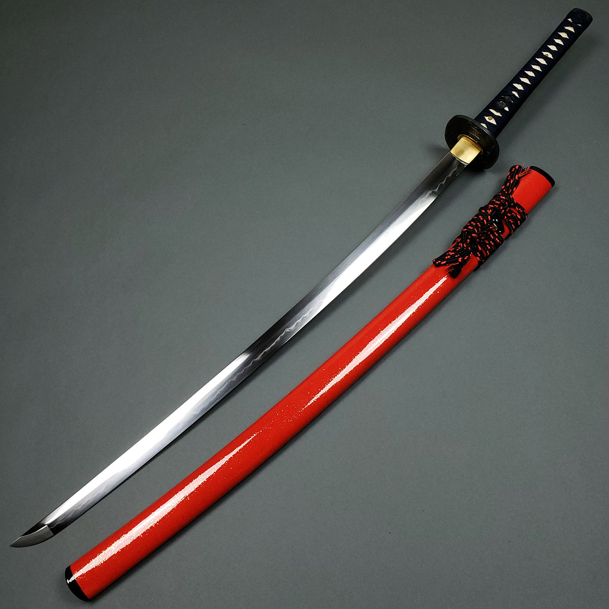 Japanese katana with red scabbard - Guild Arms.