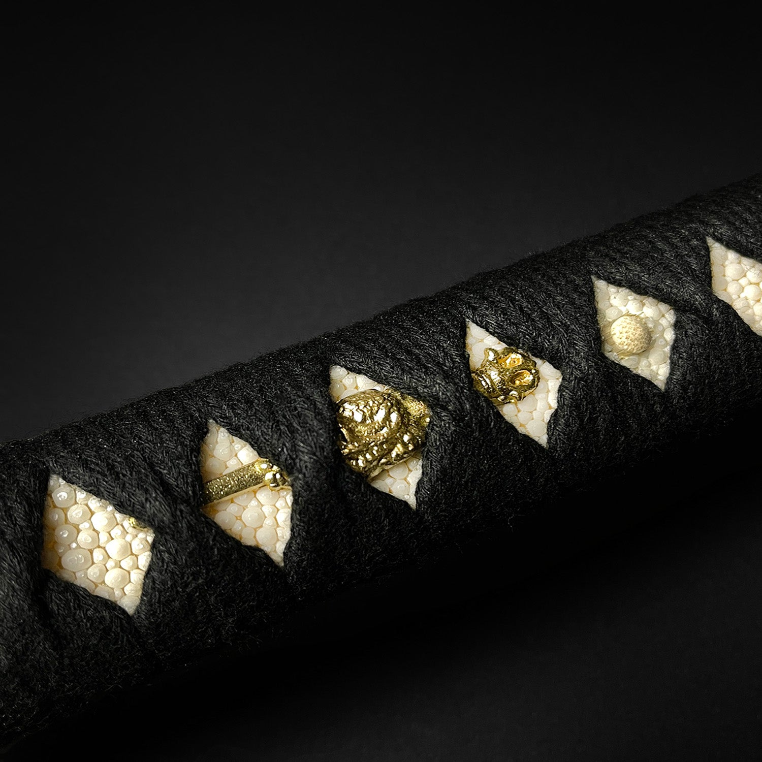 Katana handle wrap close-up- Guild Arms.