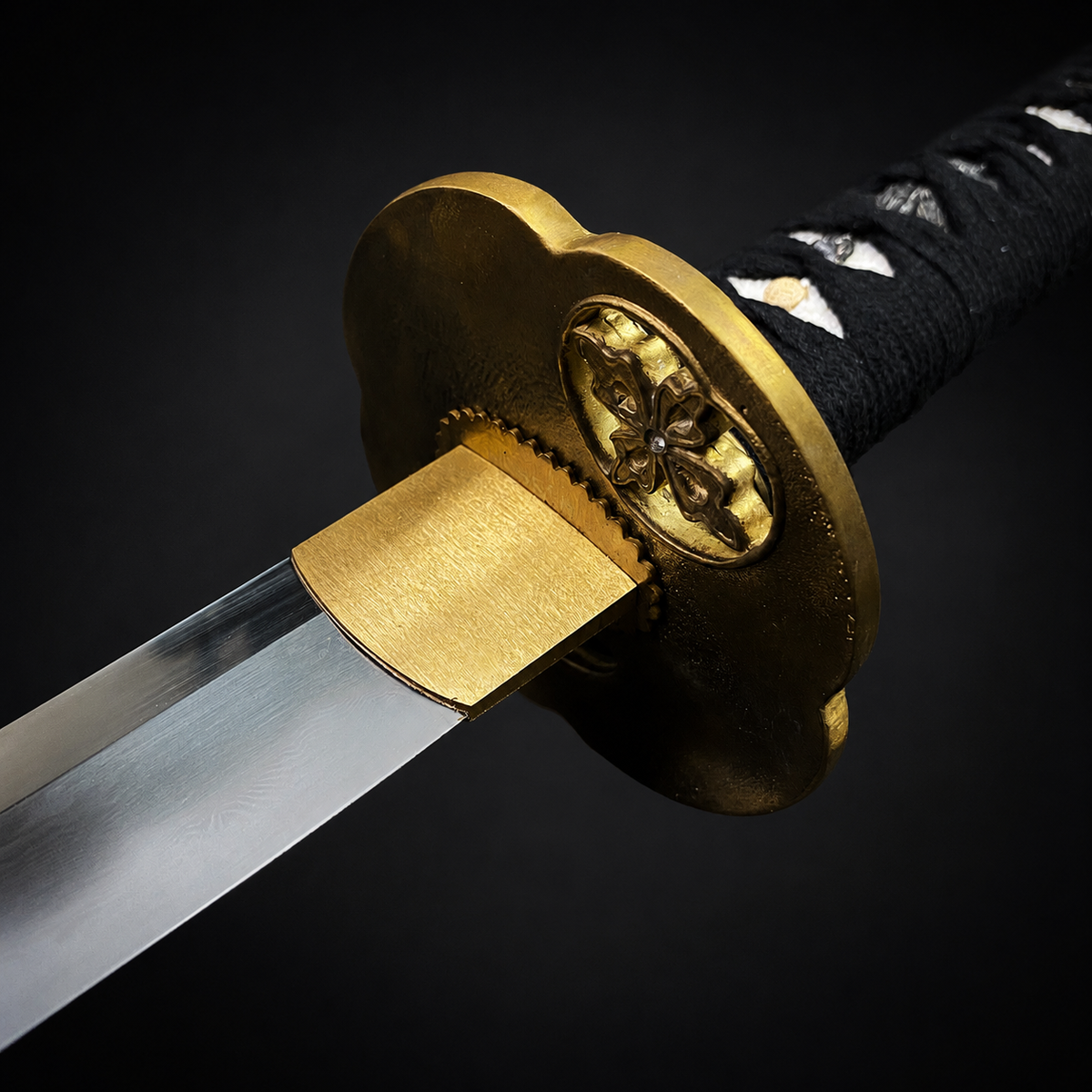 Golden flower handguard on black katana.| Guild Arms 