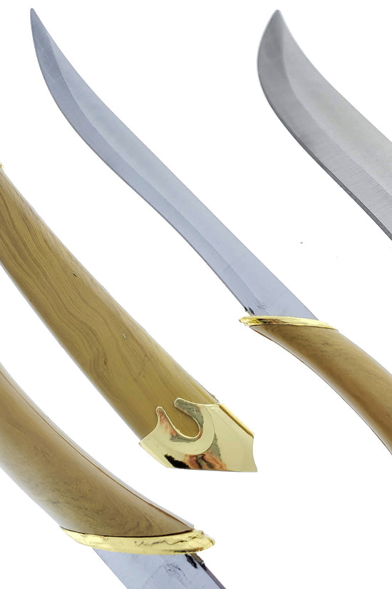 Guild Arms Fantasy Elvish Dagger with a sleek blade and ornate handle for collectors and fantasy enthusiasts
