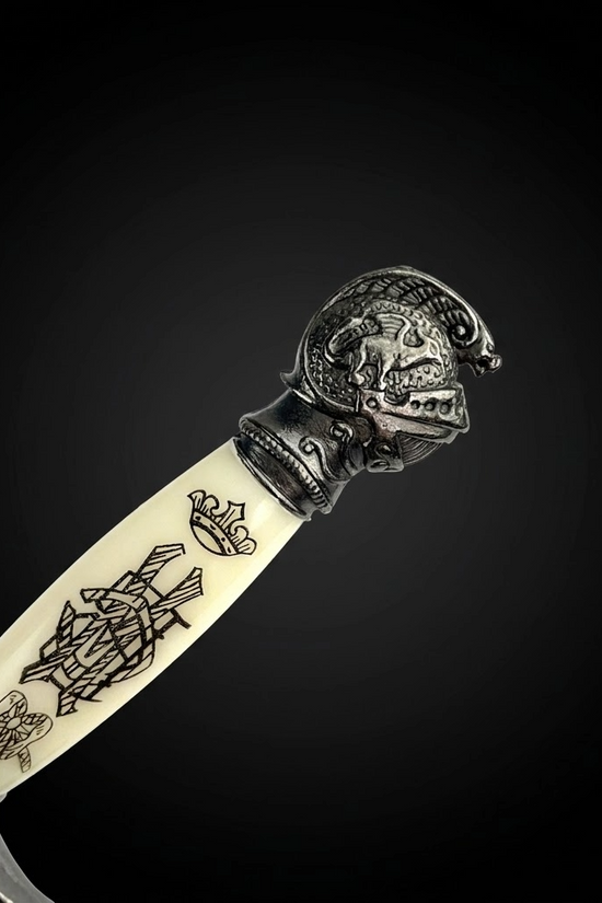 Fantasy Edge 13 1/2" Renaissance Dagger Knights Templar