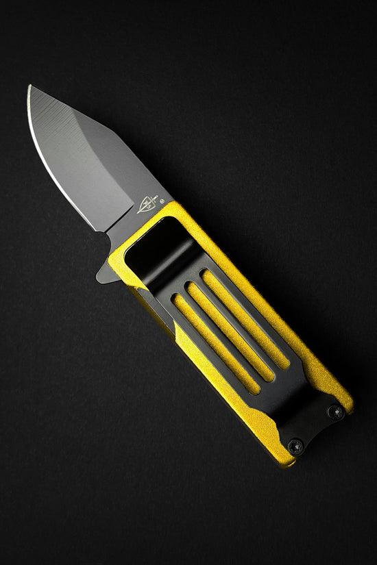Guild Arms lighter knife with yellow handle and black clip knife lighter case 4.5 inch
