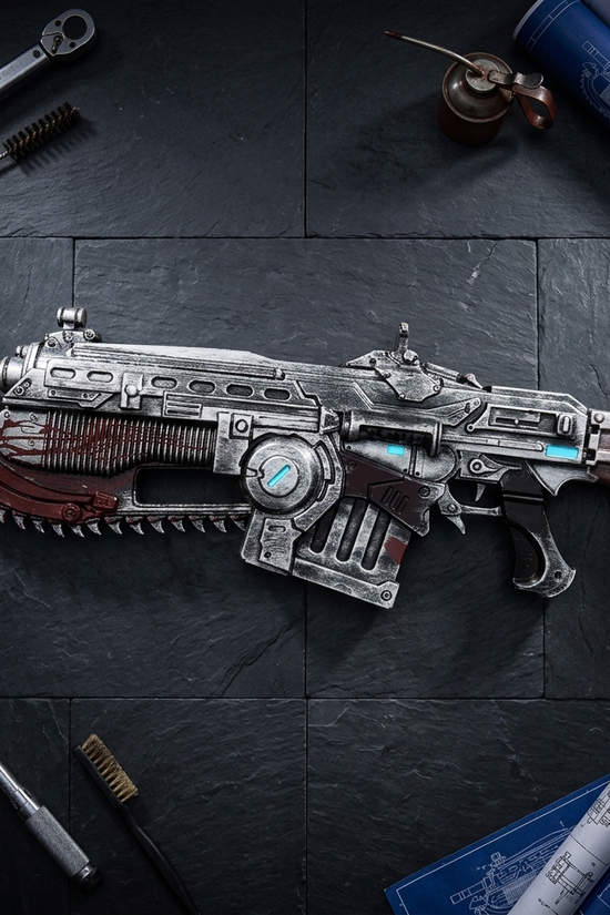 31.5" Realistic Foam Chainsaw Gun for Cosplay