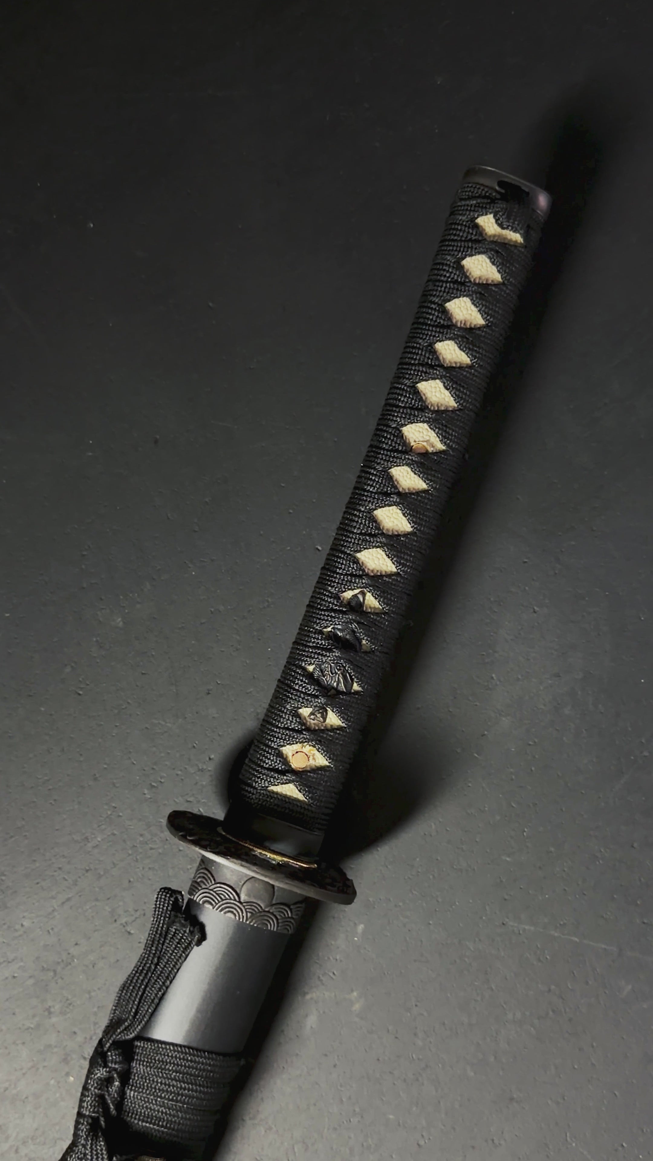 Musha Sword "Shinryu" Katana handle closeup. | Guild Arms