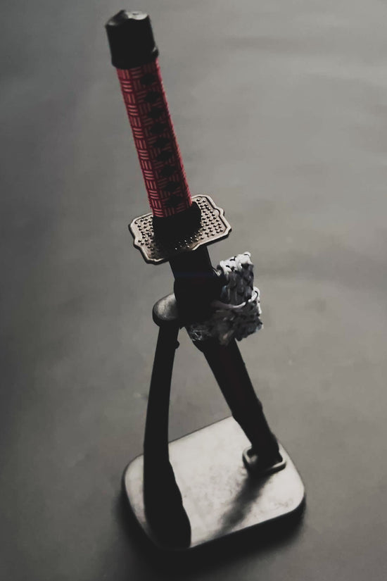 Mini Katana Letter Opener: Stylish & Functional
