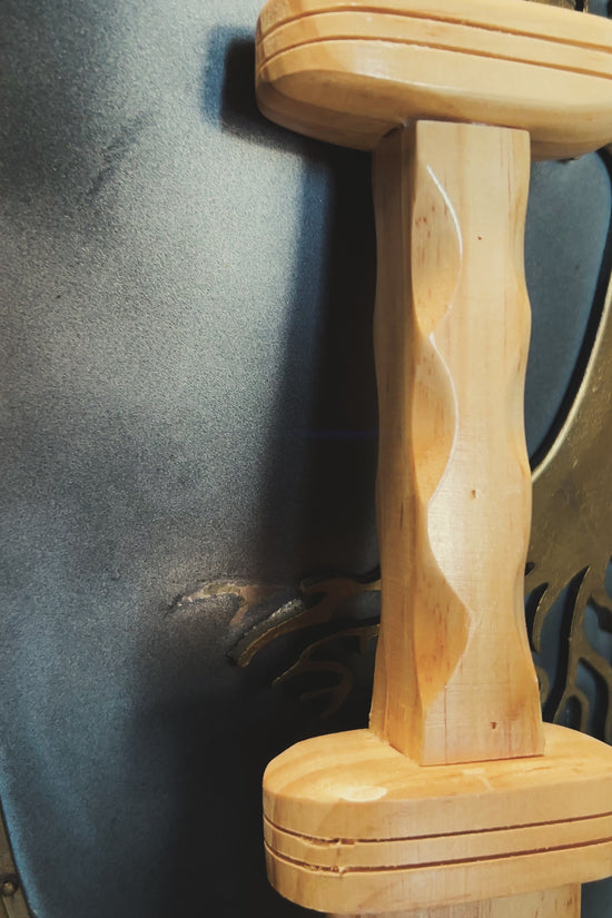 Shop Wooden Roman Sword – Medieval Practice Weapon for Sale