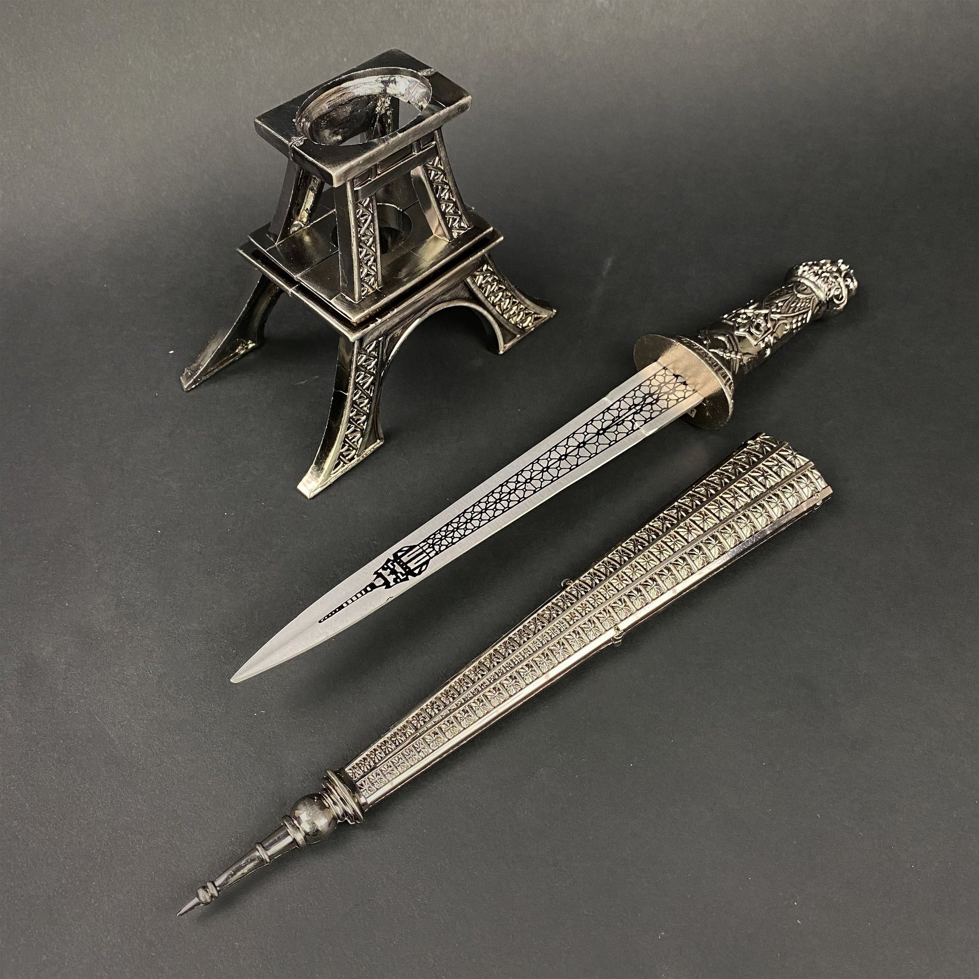 15 1/2" Eiffel Tower Dagger