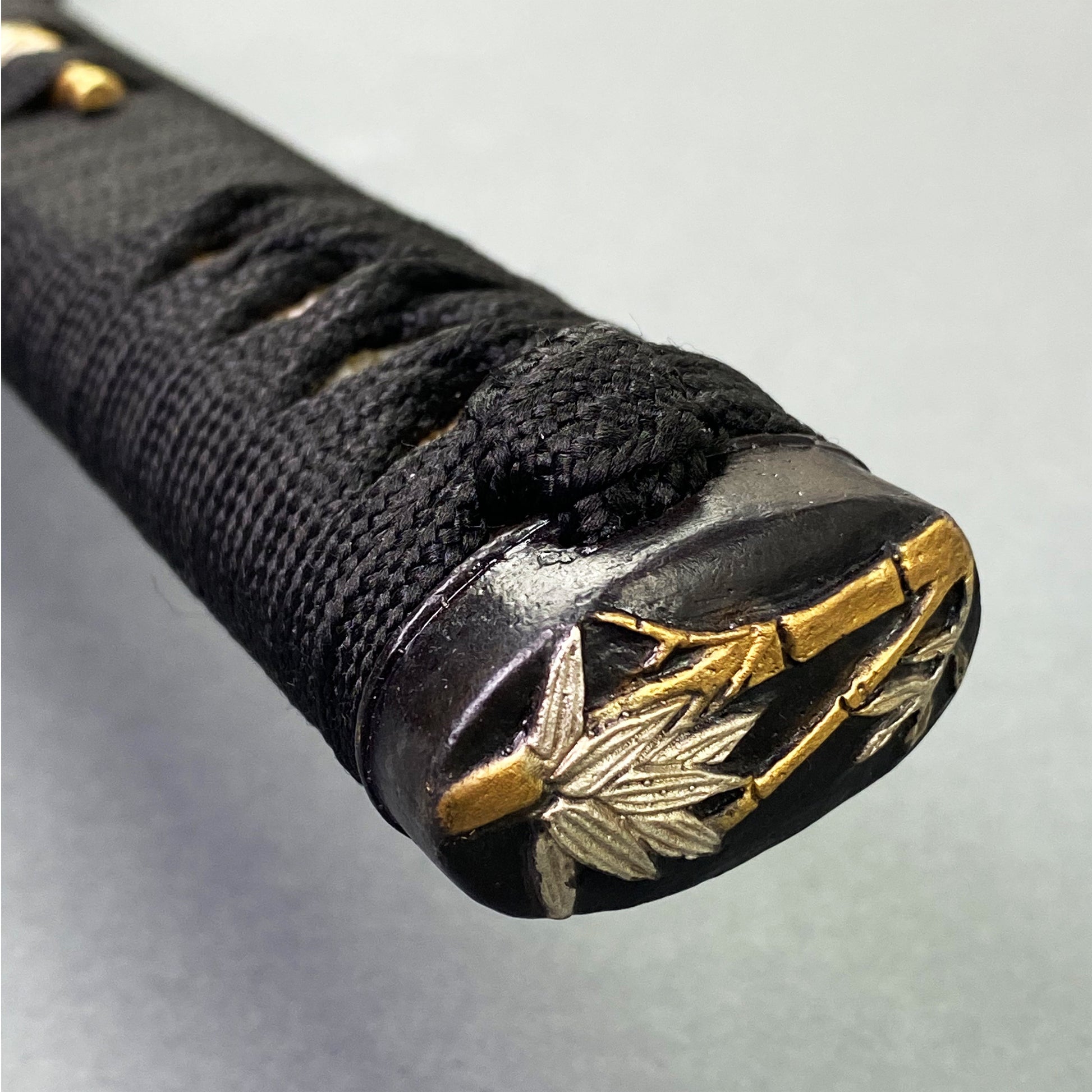 Musashi Gold Series 42" Hand forged "Flower" 1095 Katana Black